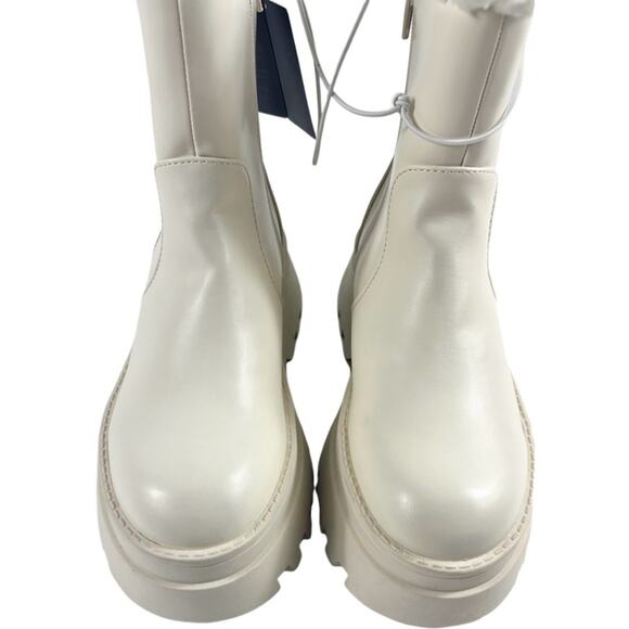 NWT Forever 21 Cream Faux Fur Bootie Size 7 - Picture 7 of 10